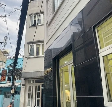 Bán nhà  phường Tân Định, trung tâm Quận 1, 4,6m x8m, 4 tầng, sổ hồng