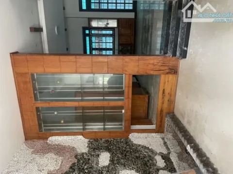 BÁN BIỆT THỰ MẶT TIỀN ĐƯỜNG SỐ 3 – KHU TÊN LỬA, BÌNH TÂN ( 10x20m) 3 Lầu. GIẢM MẠNH 30 TỶ