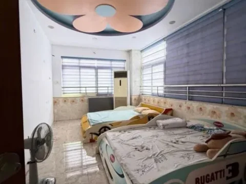 Bán CHDV Thu Nhập 170tr/Tháng, 8 Tầng BTCT. Mặt Tiền, Diện Tích Khủng 264m2, Chỉ 33,5 Tỷ.