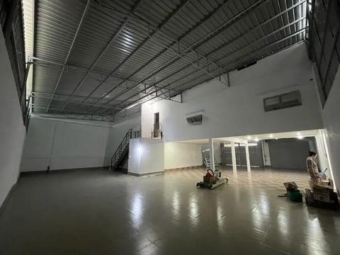 CHO THUÊ MẶT BẰNG 1466B HUỲNH TẤN PHÁT, QUẬN 7, KHOẢNG 200M2