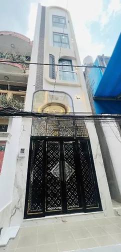Nhà bán sát MT hẻm 377 CMT8 Quận 10. Không vướng quy hoạch TOD METRO2