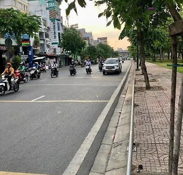 CHÍNH CHỦ BÁN NHÀ MẶT TIỀN BẠCH ĐẰNG GẦN SÂN BAY TÂN SƠN NHẤT, 4X16M