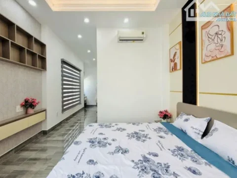 Nhà Xây Mới - Căn Góc -Full Nội Thất💎 Hẻm 5M Thống Nhất P15 💎4x13m-3 Lầu-5PN-5WC💵15TR