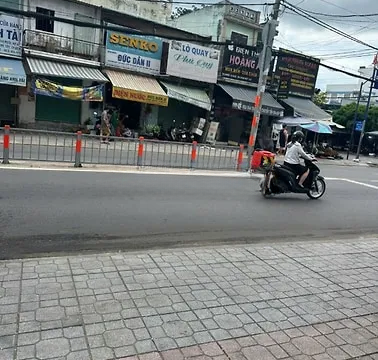 Bán nhà mặt tiền Dương Thị Mười, Quận 12, 38,4m2, sàn gỗ, 1 tầng 1lửng