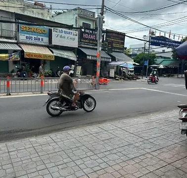 Bán nhà mặt tiền Dương Thị Mười, Quận 12, 38,4m2, sàn gỗ, 1 tầng 1lửng