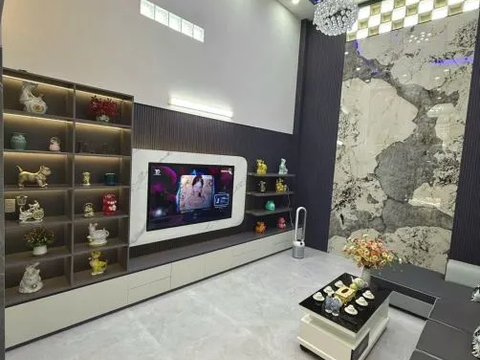 BÁN NHÀ ĐẸP PHAN HUY ÍCH CÓ THANG MÁY