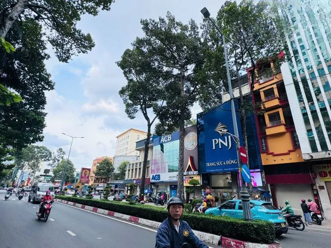 Cho thuê tòa nhà 9-9Bis An Dương Vương, Phường An Đông, Hồ Chí Minh