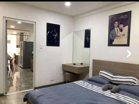 Chính chủ bán căn hộ chung cư Lý Văn Phức, Quận 1, 60m2, sổ hồng