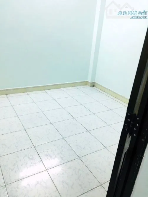 Cho thuê nhà nguyên căn 120m2 3PN hẻm xe hơi Hiệp Bình Phước
