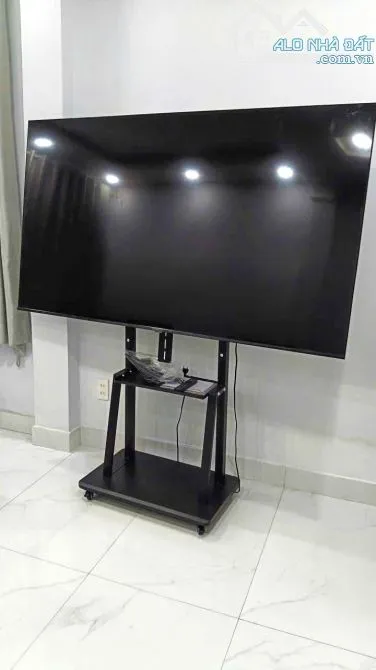 Cho thuê gấp nhà Phổ Quang- có hoa hồng môi giới