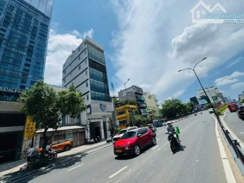 Cho thuê TÒA NHÀ số 14 Nguyễn Văn Trỗi, Phường 15, Quận Phú Nhuận, Giá 550 Triệu