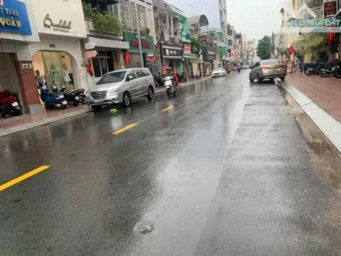 BÁN GẤP NHÀ MT NGUYỄN TRỌNG TUYỂN 16.5 TỶ HĐ THUÊ: 35TR/THÁNG, 4 TẦNG, P TÂN SƠN HÒA