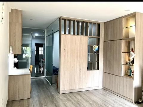 Chính chủ bán căn hộ chung cư Lý Văn Phức, Quận 1, 60m2, sổ hồng