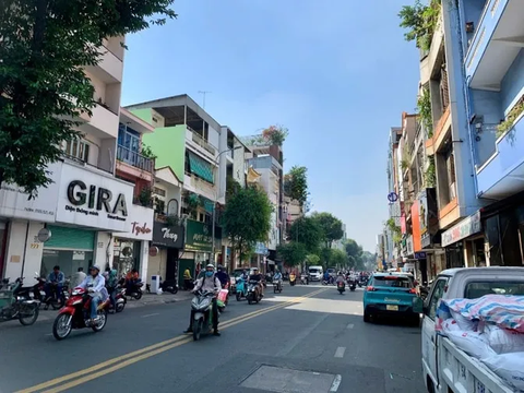 Cho thuê phòng trọ khu trung tâm Võ Văn Tần, Quận 3, giá rẻ 2,5tr