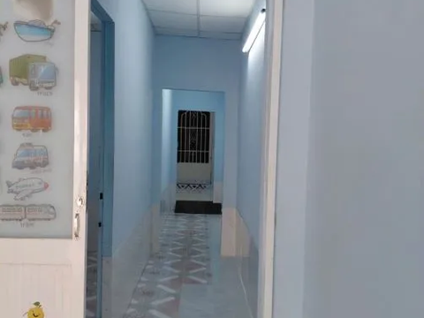 Cho thuê nhà 2pn ở ngay đường Trương Văn Thành, Hiệp Phú cũ