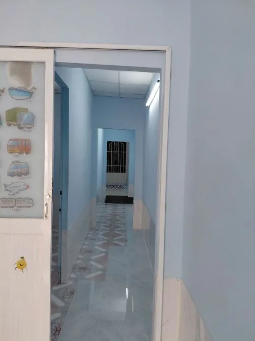 Cho thuê nhà 2pn ở ngay đường Trương Văn Thành, Hiệp Phú cũ