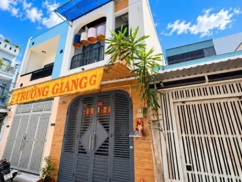 🏡 4,4 TỶ , 3 P.Ngủ, 2 Tầng, Hẻm ô tô thông, Đường Số 6