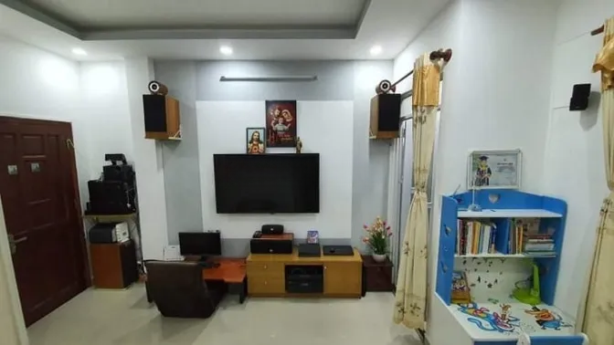 BÁN NHÀ HẺM HỒNG BÀNG, Q.11 - Nhà trống vào ở ngay.