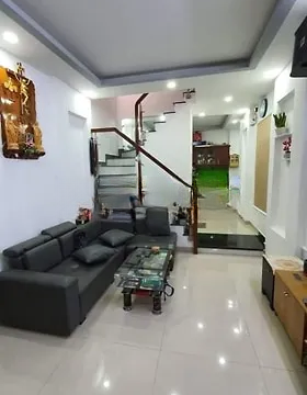 BÁN NHÀ HẺM HỒNG BÀNG, Q.11 - Nhà trống vào ở ngay.