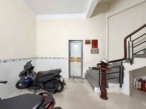 Bán nhà hẻm 12m CMT8, Quận 3, 12x10, 4 tầng, 45tr/tháng, chỉ 17 tỷ X