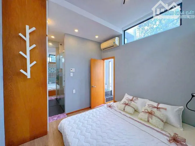 Nguyên căn FULL NỘI THẤT- cầm bá thước- Trệt 2 lầu sân thượng - 2pn 15tr