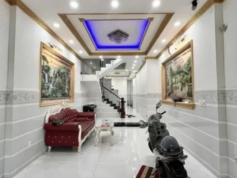 CHÚ TRÁNG BÁN GẤP NHÀ NGÔ THỜI TRUNG, Q5. GIÁ:3TỶ770/65,5m2. 3LẦU. SỔ HỒNG CHÍNH CHỦ