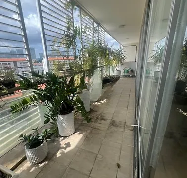Bán gấp căn hộ Garden Plaza 1 PMH 148m2 giá chỉ 14,5 tỷ. sổ hồng