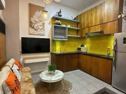 Nguyên căn FULL NỘI THẤT- cầm bá thước- Trệt 2 lầu sân thượng - 2pn 15tr