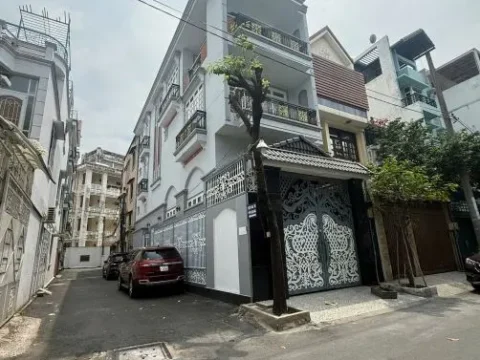 Cho thuê gấp nhà Phổ Quang- có hoa hồng môi giới
