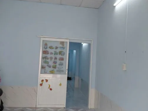 Cho thuê nhà 2pn ở ngay đường Trương Văn Thành, Hiệp Phú cũ