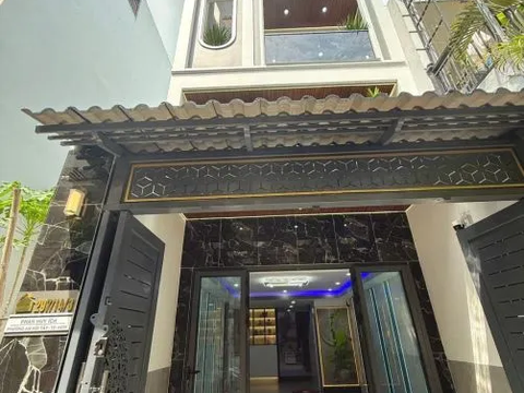 BÁN NHÀ ĐẸP PHAN HUY ÍCH CÓ THANG MÁY