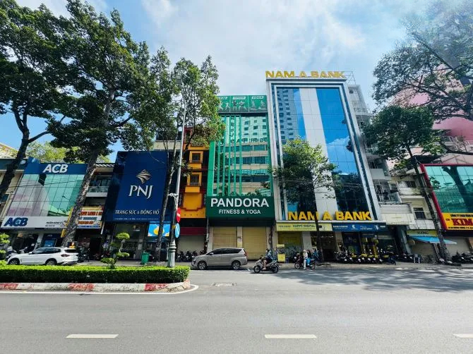 Cho thuê nhà mặt tiền số 9-9bis An Dương Vương, phường An Đông , Hồ Chí Minh