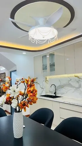 Nhà bán sát MT hẻm 377 CMT8 Quận 10. Không vướng quy hoạch TOD METRO2