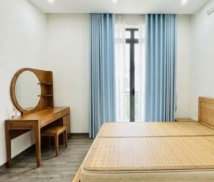 Nhà MỚI - tk ĐẸP - 4tầngx48m² Hẻm XE HƠI thông Dương Quảng Hàm