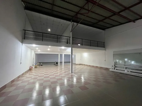 CHO THUÊ MẶT BẰNG 1466B HUỲNH TẤN PHÁT, QUẬN 7, KHOẢNG 200M2