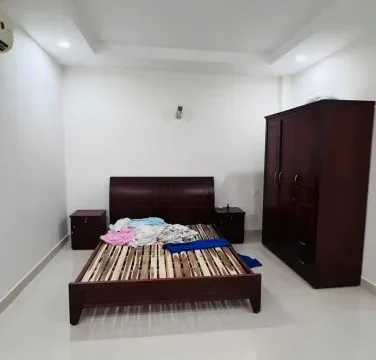 NGUYÊN CĂN - VIEW CÔNG VIÊN Nguyễn Thượng Hiền 5x20m 3 tầng 4pn nội thất cơ bản 27tr
